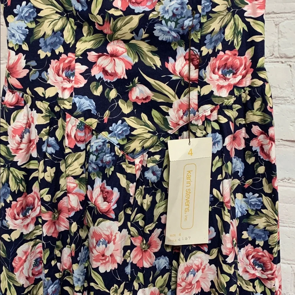 NEW Vintage Karin Stevens Black Floral Cottagecore Smocked Dress Size 4 - Picture 3 of 8